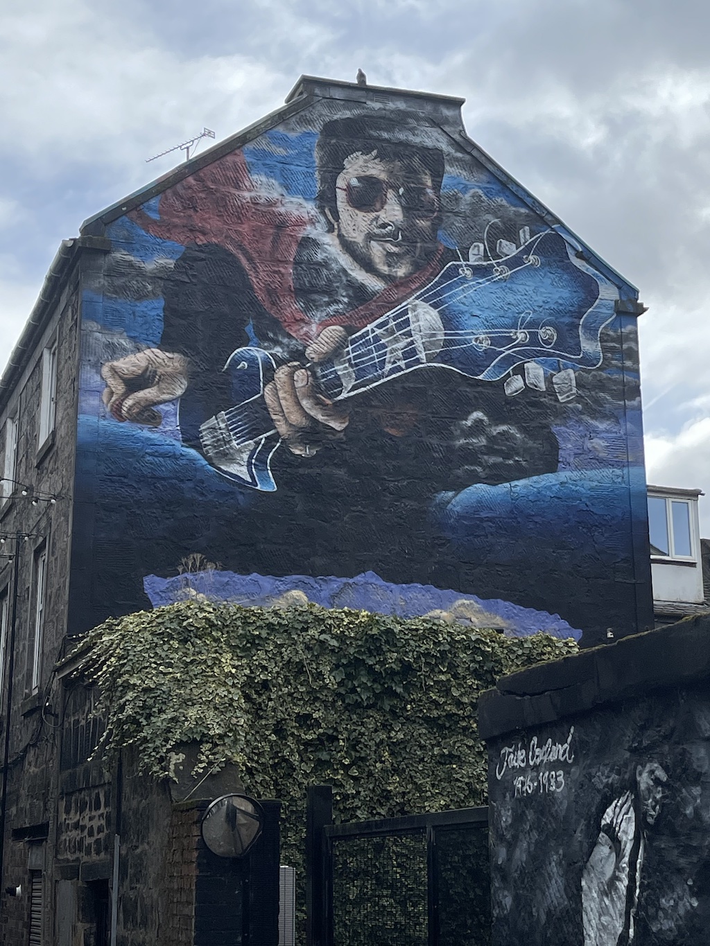 Gerry Rafferty mural by Mark Worst & Danny McDermott