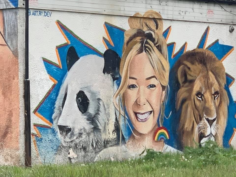Paisley mural No. 41: "James Goodfellow OBE" by Shaun Devenney (DEV) on Rowan Street, Paisley town centre